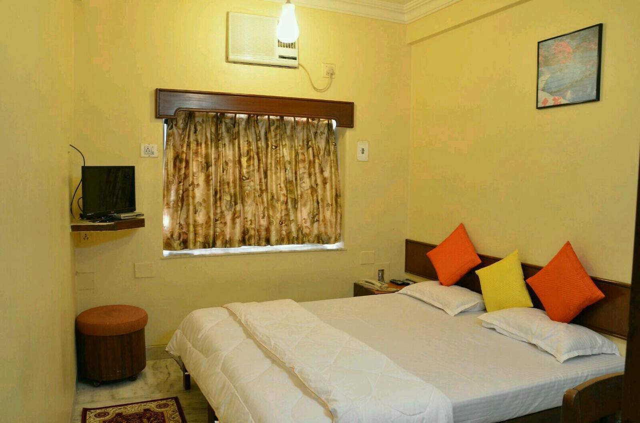 Mogul Palace - Near Masjid Bunder Hotel Mumbai
