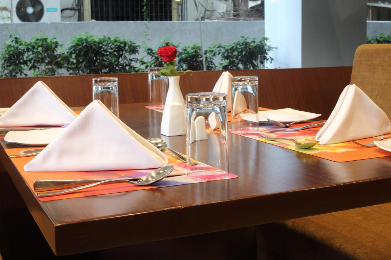 Hotel The Altruist Business Andheri Mumbai
