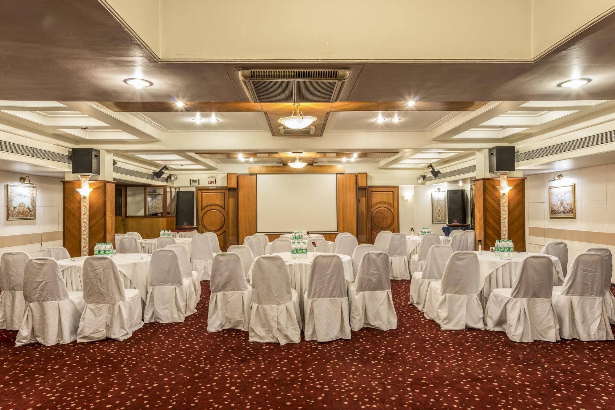 The International By Tunga Hotel Mumbai
