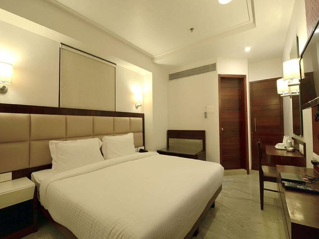 Better International 3* Mumbai