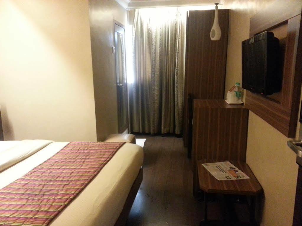 Hotel Landmark Mumbai