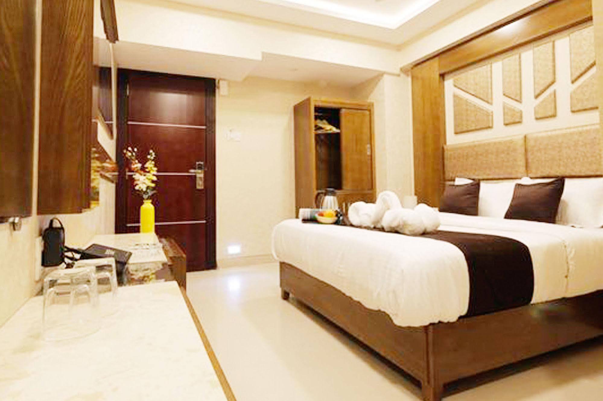 Fabexpress Annex Executive Andheri East Hotel Mumbai