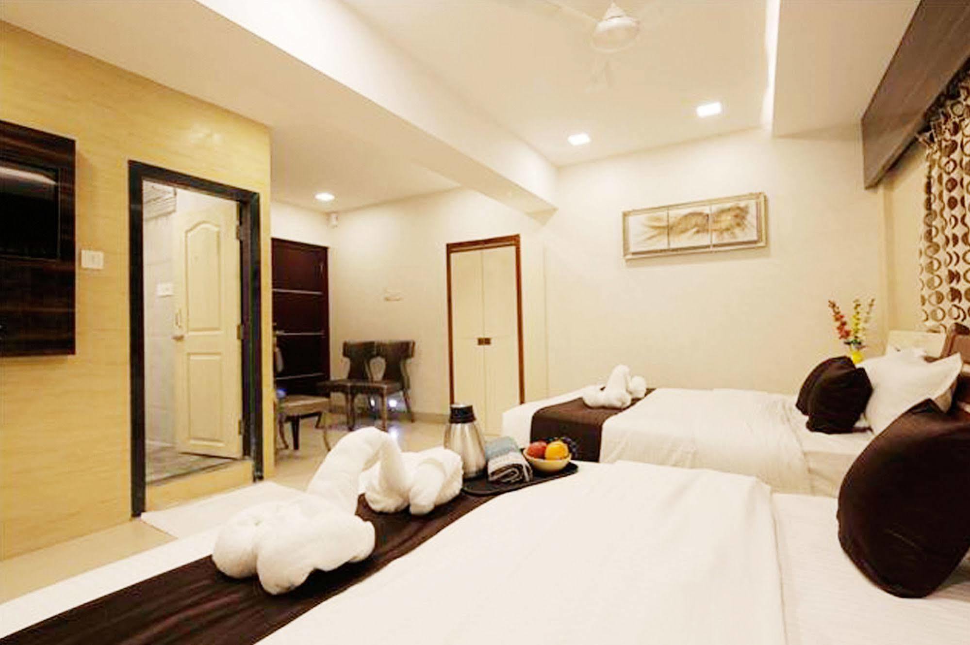 Fabexpress Annex Executive Andheri East Hotel