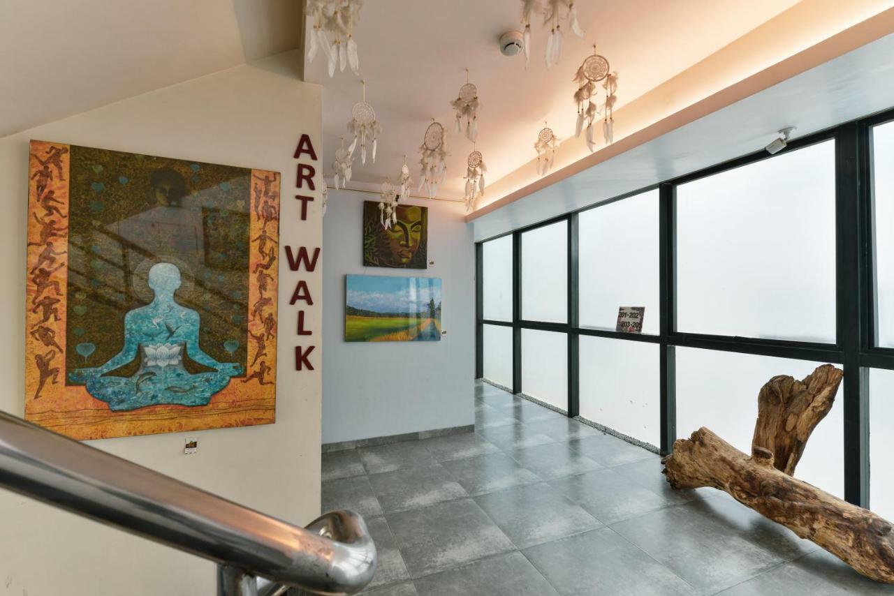 Hotel Dragonfly - The Art 4*
