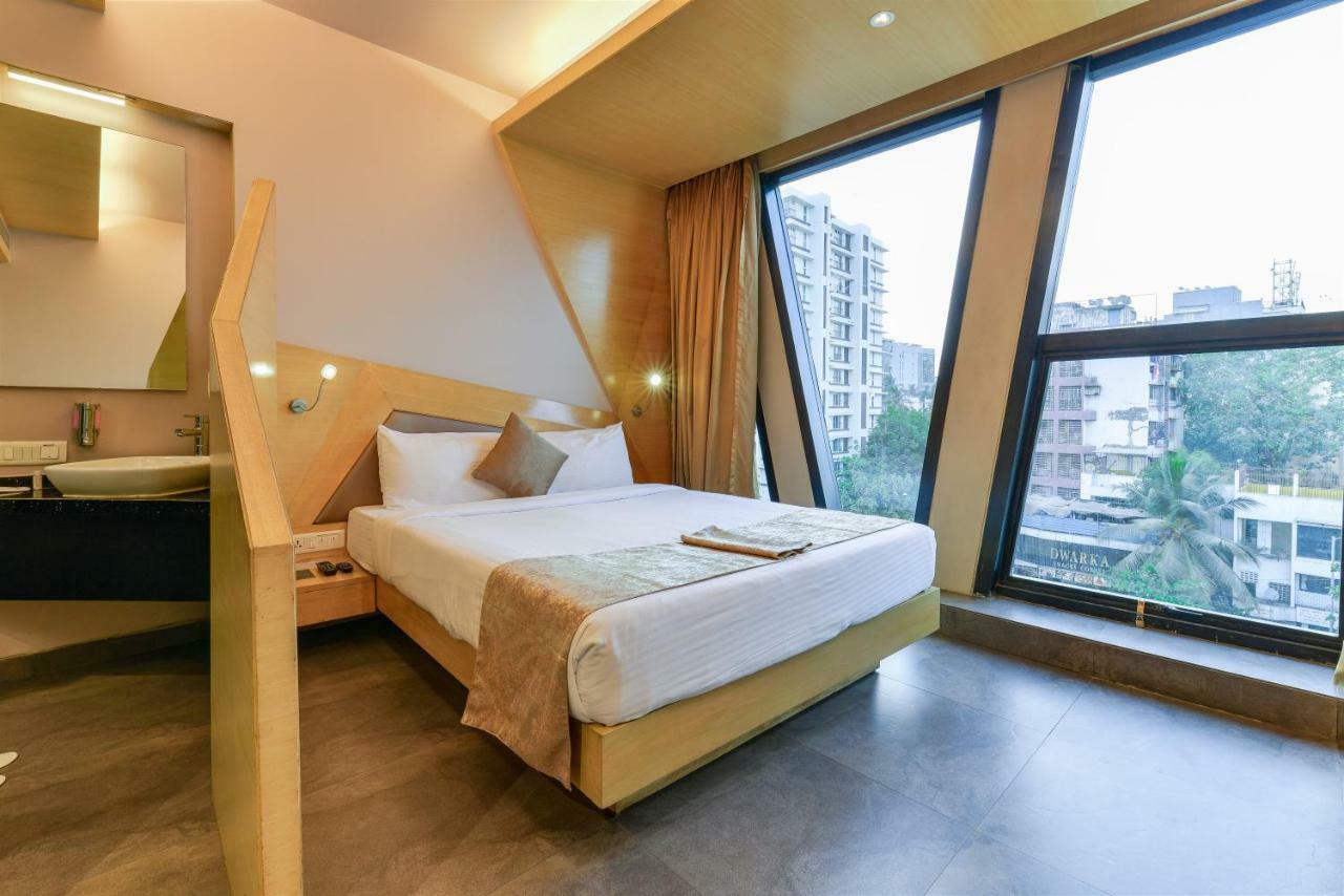 Dragonfly - The Art Hotel 4*