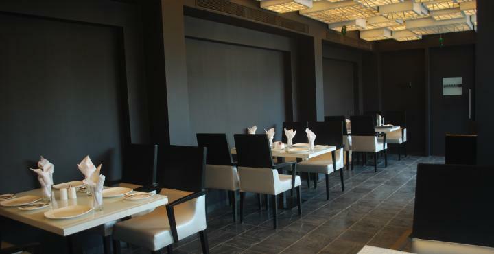 Dragonfly - The Art Hotel 4*