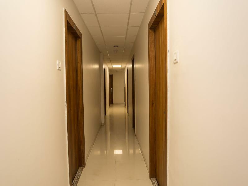 Hotel 8872 Address