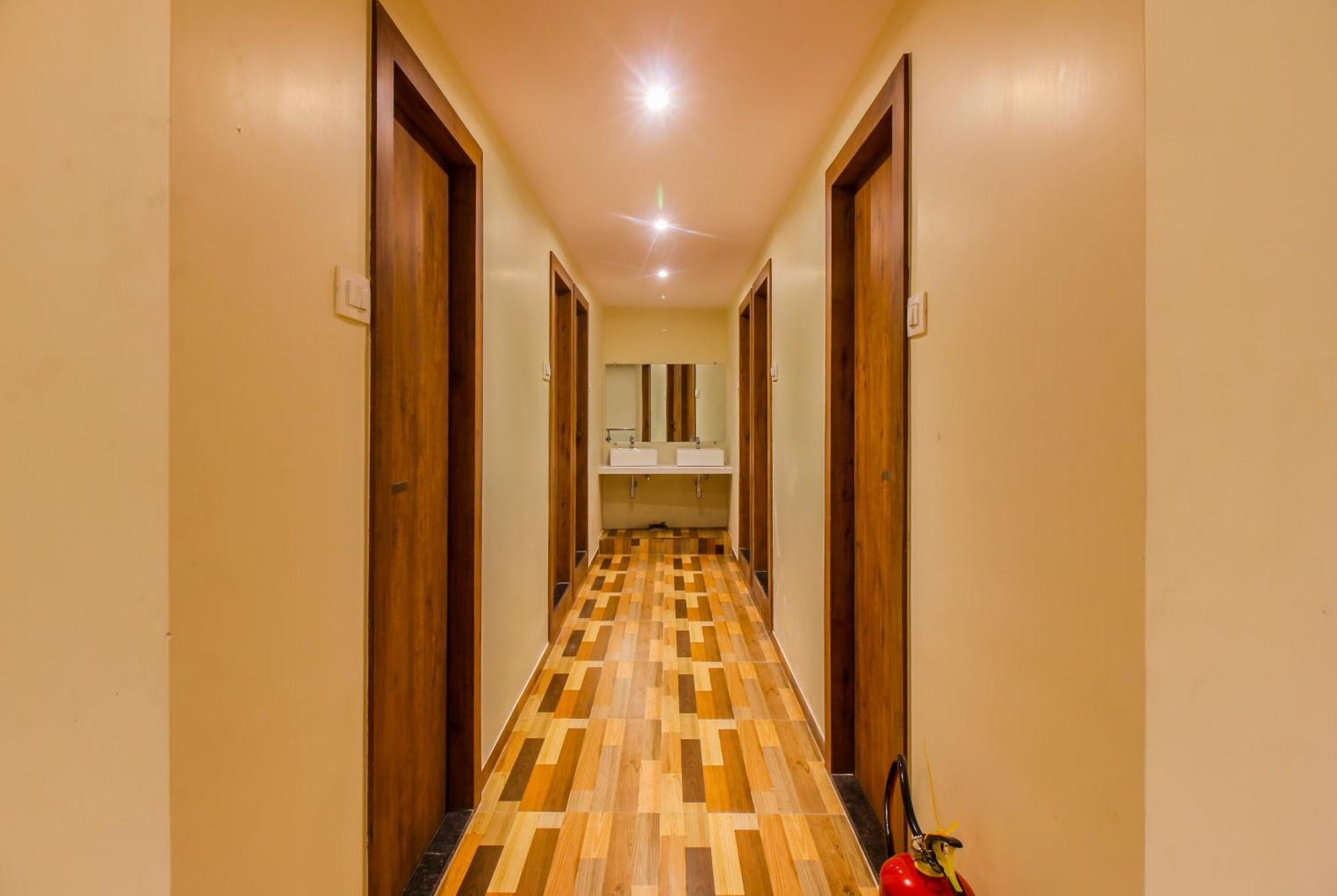 Blossom For Male And Female Hostel Mumbai