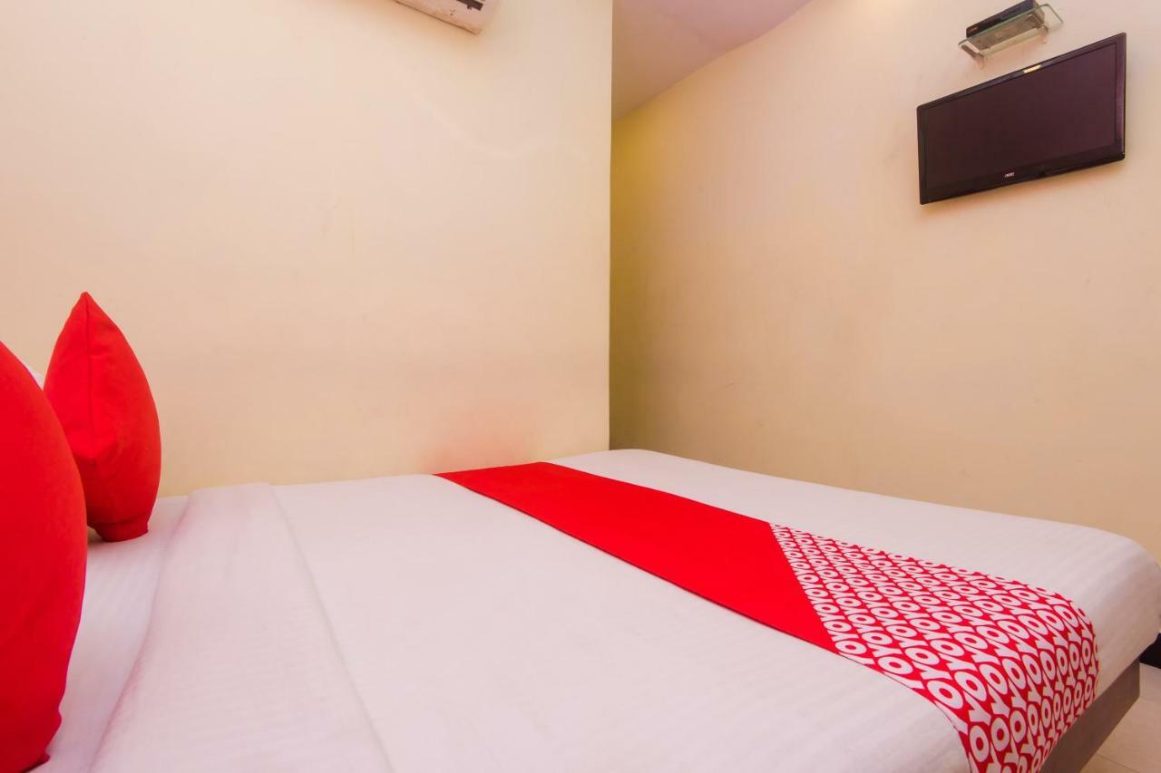 Oyo 7062 Amana Hotel 3*
