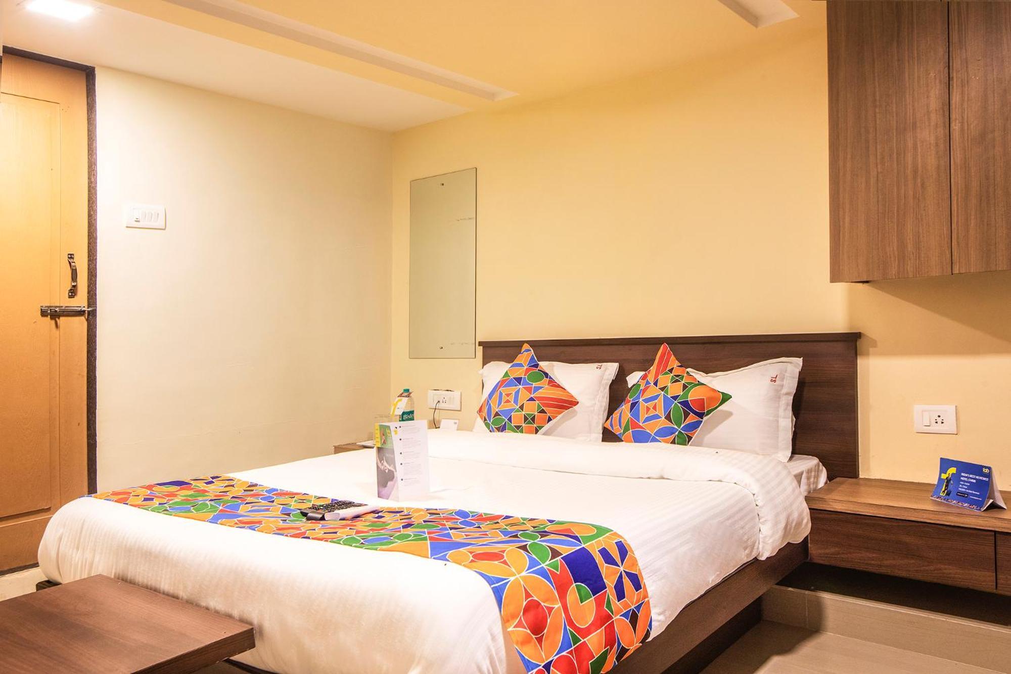 Hotel Fabhotel Silver