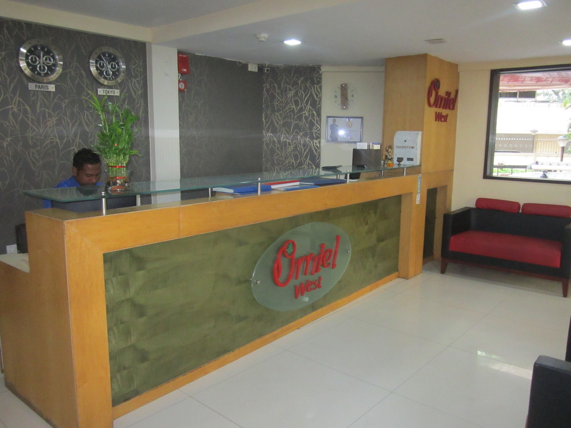 Hotel Orritel West