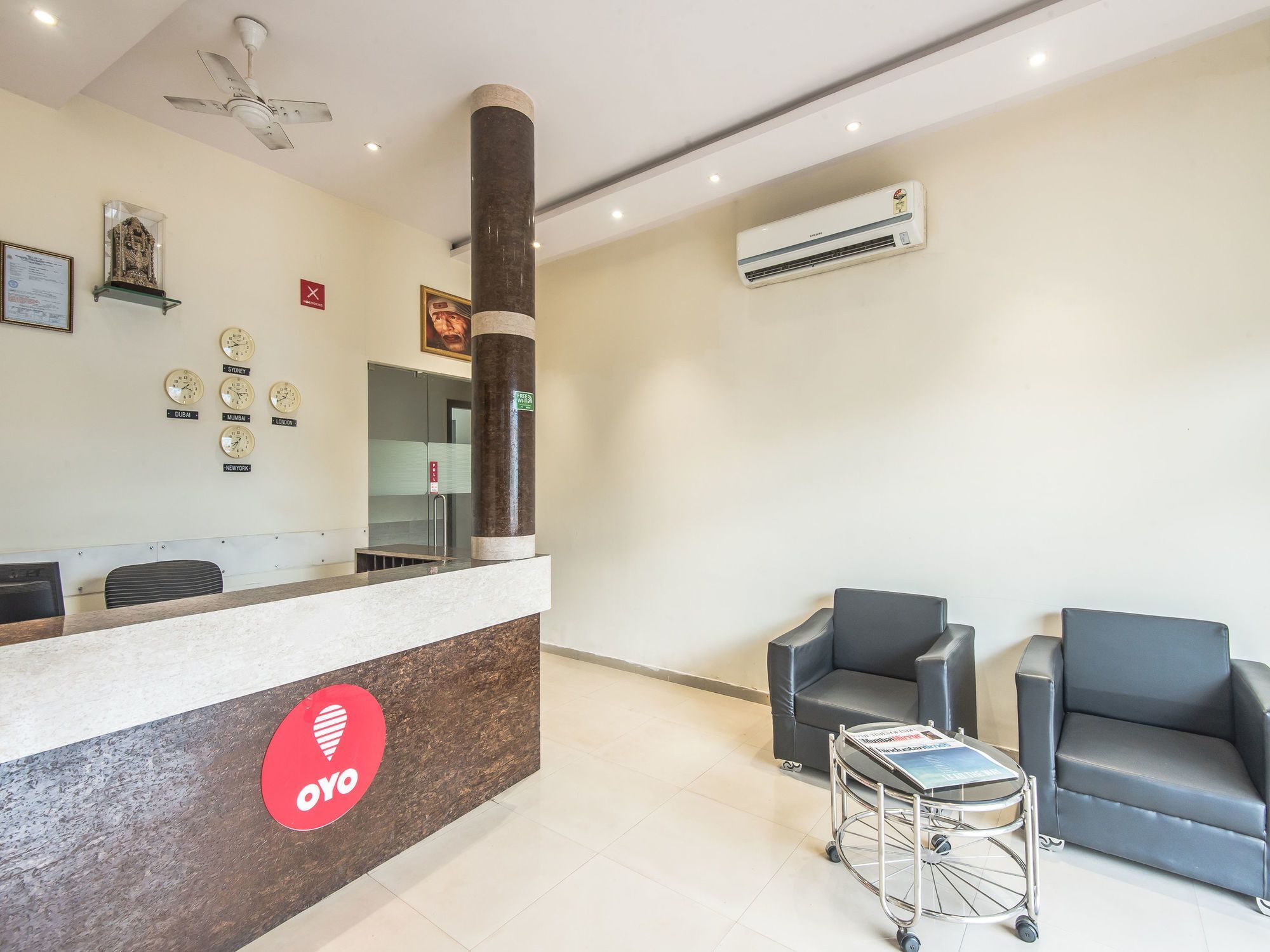 Oyo 845 Kailash Park Mumbai